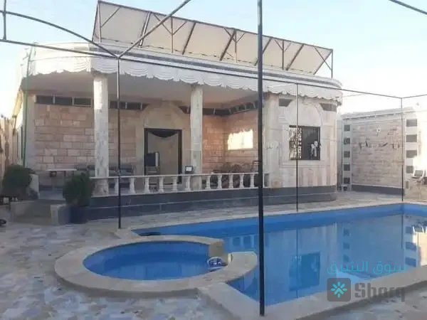 مزرعة للبيع