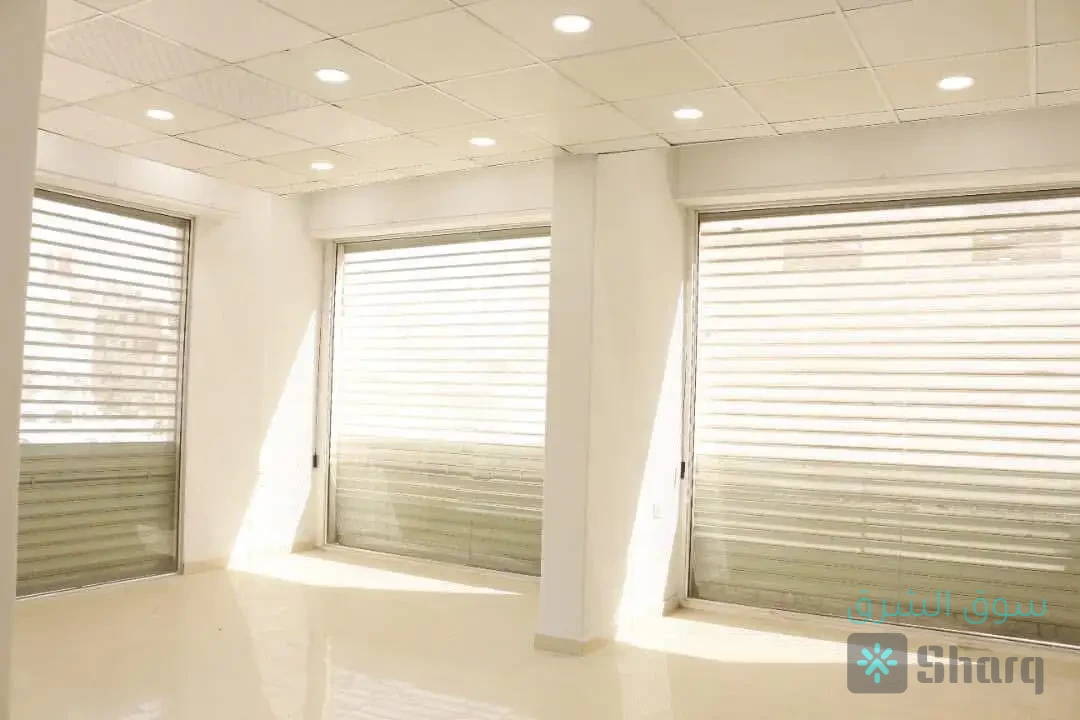 محل تجاري للبيع — 4