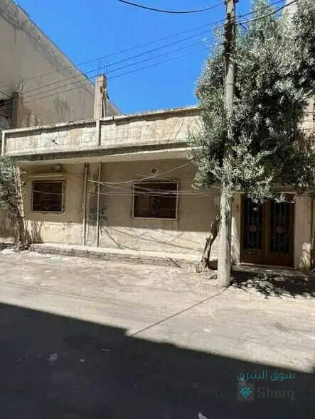 منزل ارضي للبيع وما يعلوه — 4