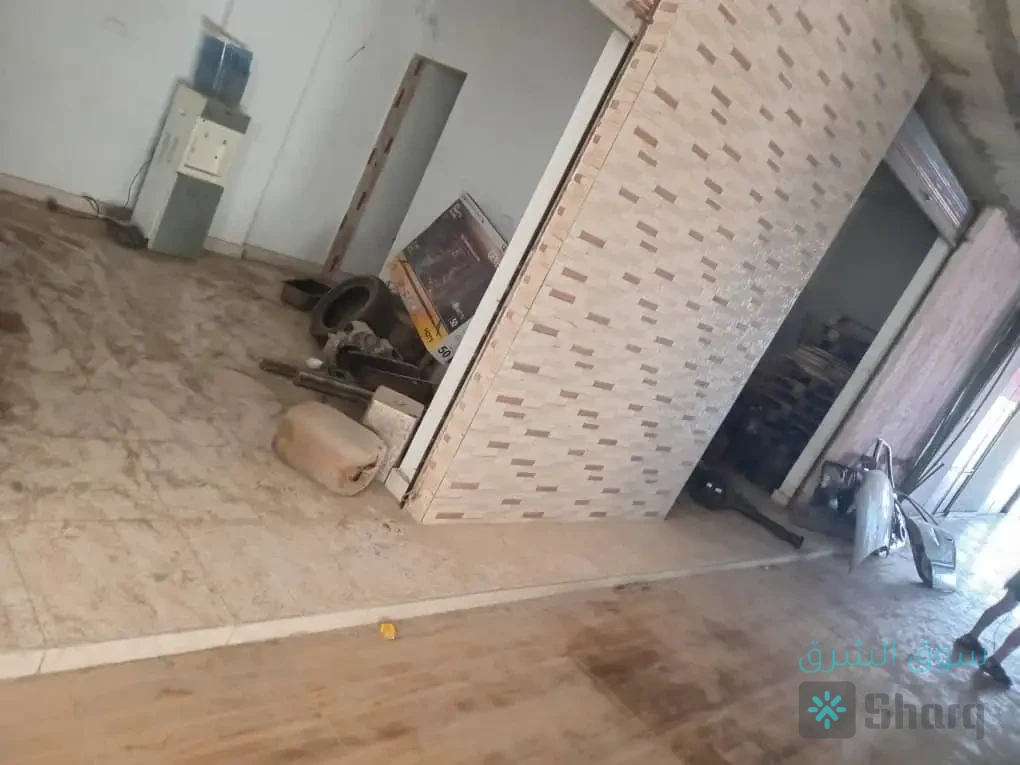 محل للبيع — 2