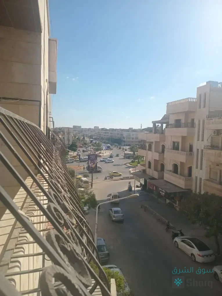 شقة سكنية للبيع — 7