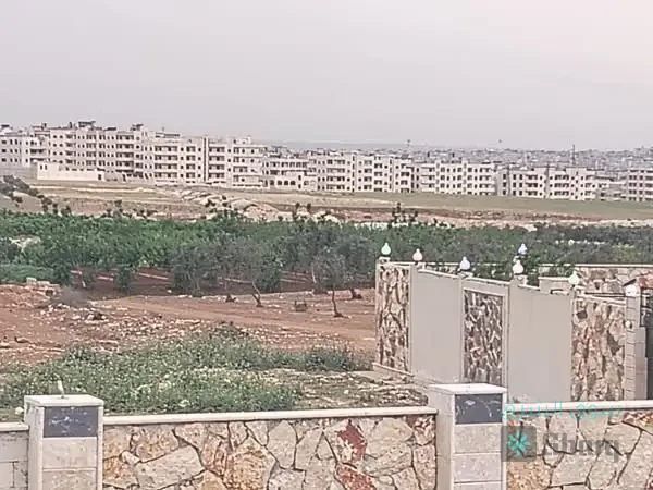 مزرعة للبيع بموقع مميز — 2