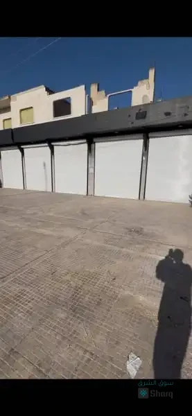 للإيجار دكاكين