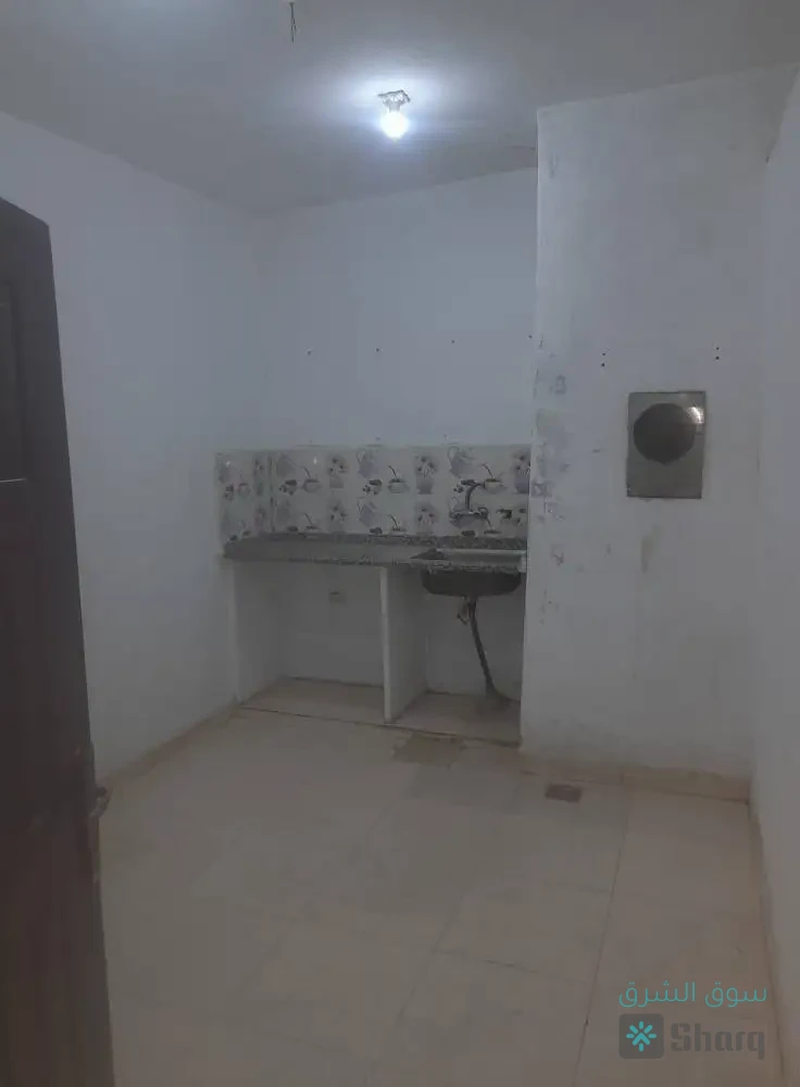 قبو للإيجار