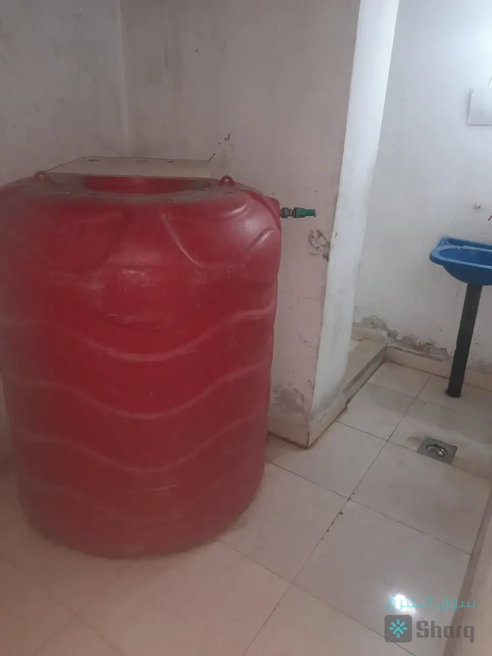 قبو للإيجار — 5