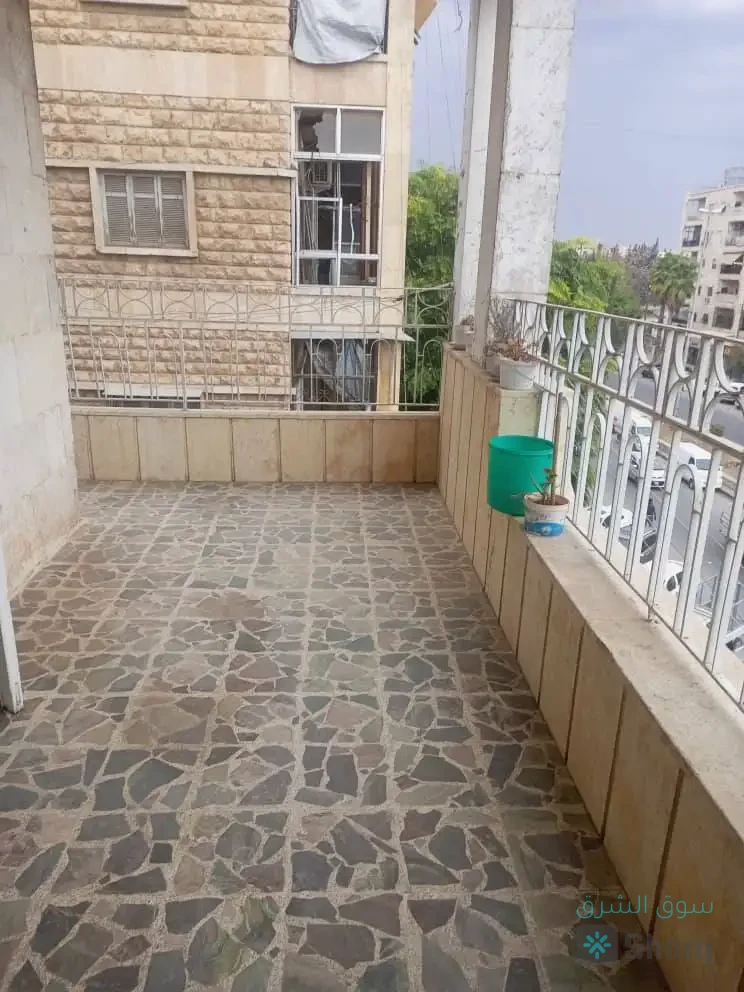 منزل للآجار — 5