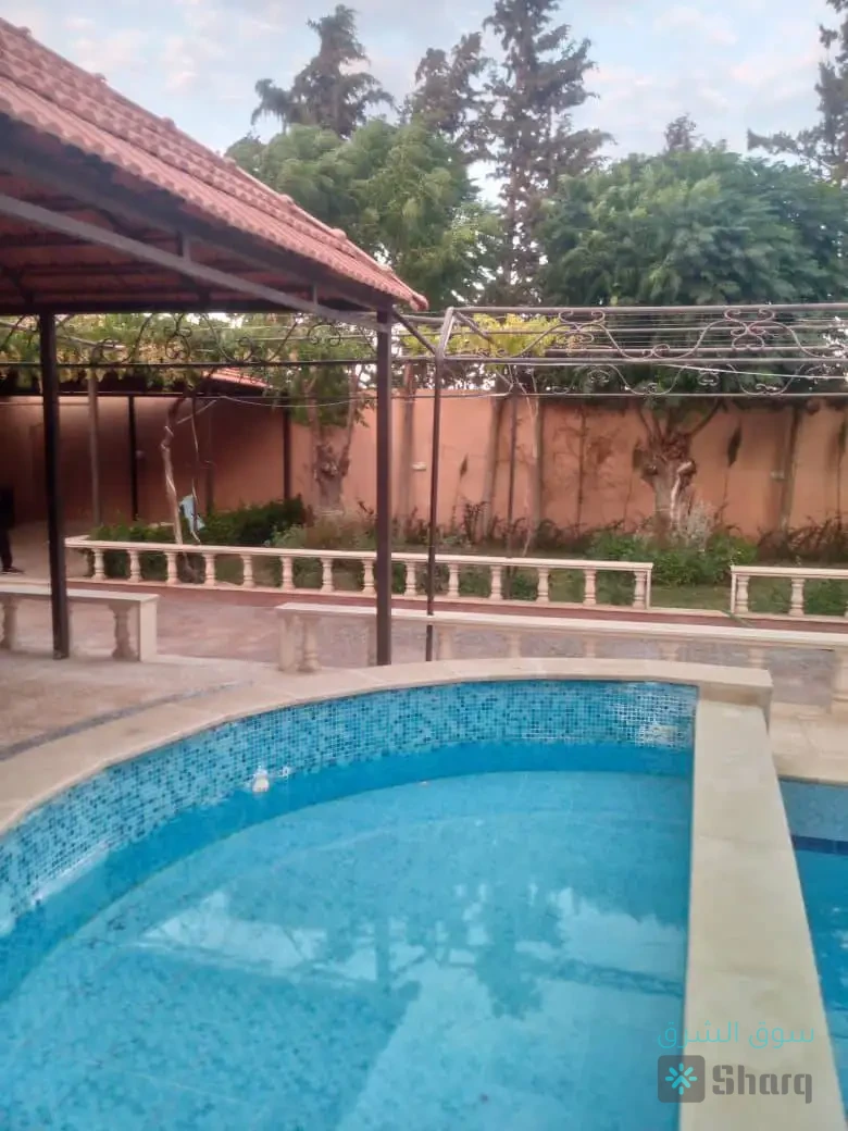 للبيع مزرعة — 4