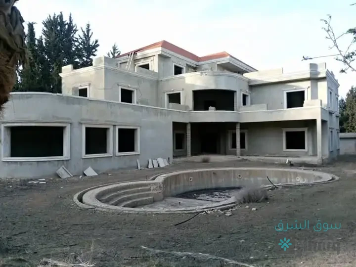 مزرعة للبيع