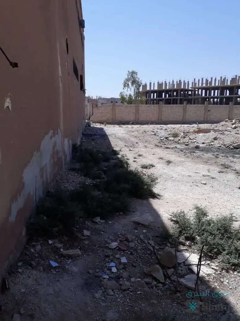 مصنع للبيع — 6