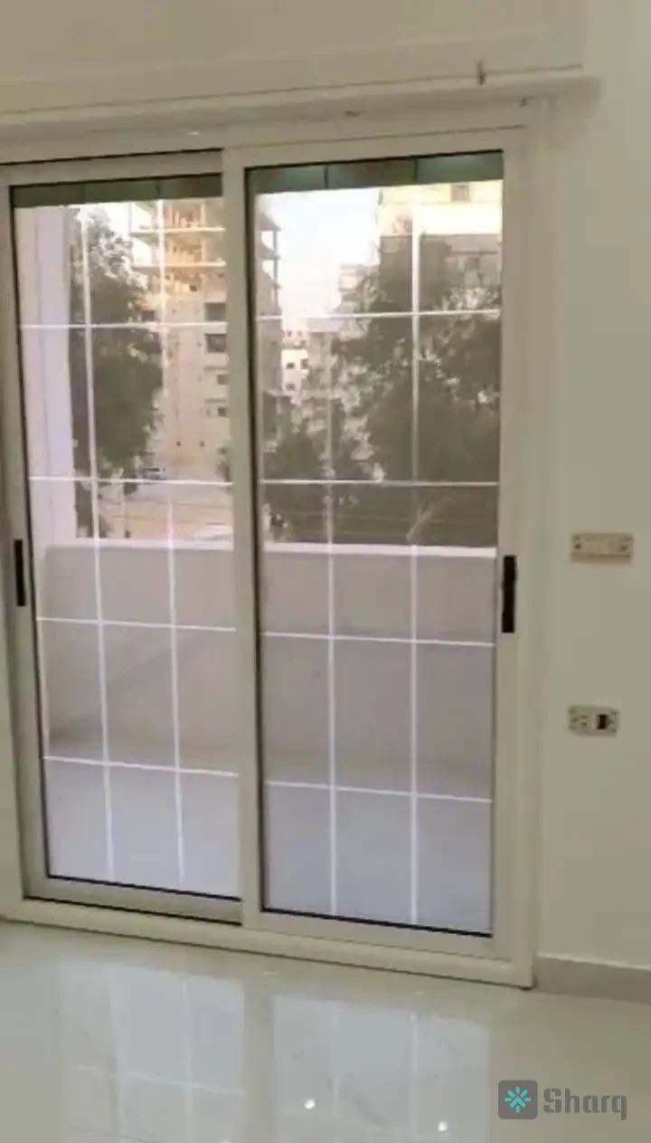 شقة للبيع — 3