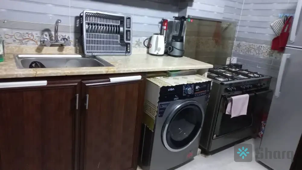 شقة للبيع — 5