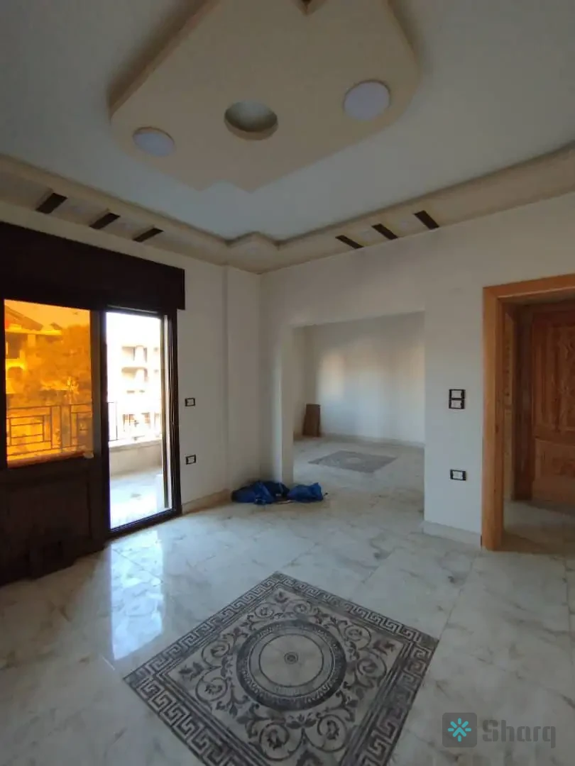 شقة للبيع — 4