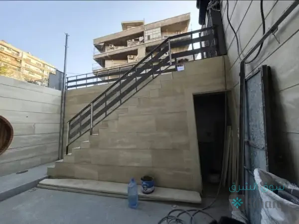 عقار تجاري للبيع — 4