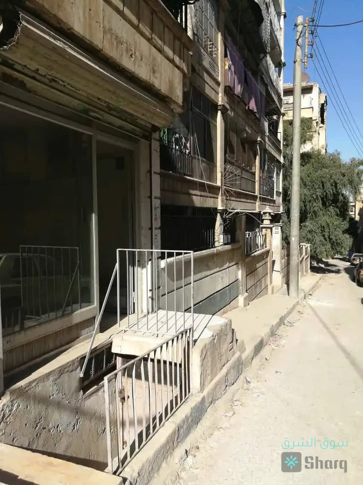 محل للبيع — 2