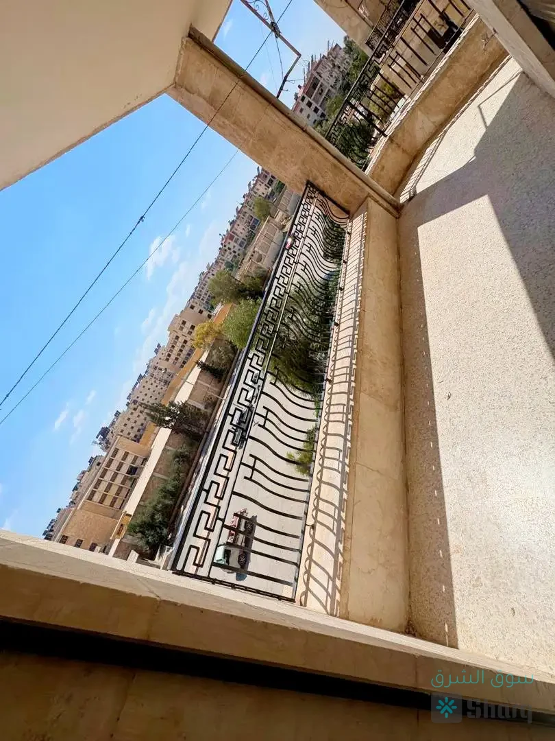 منزل للآجار — 5