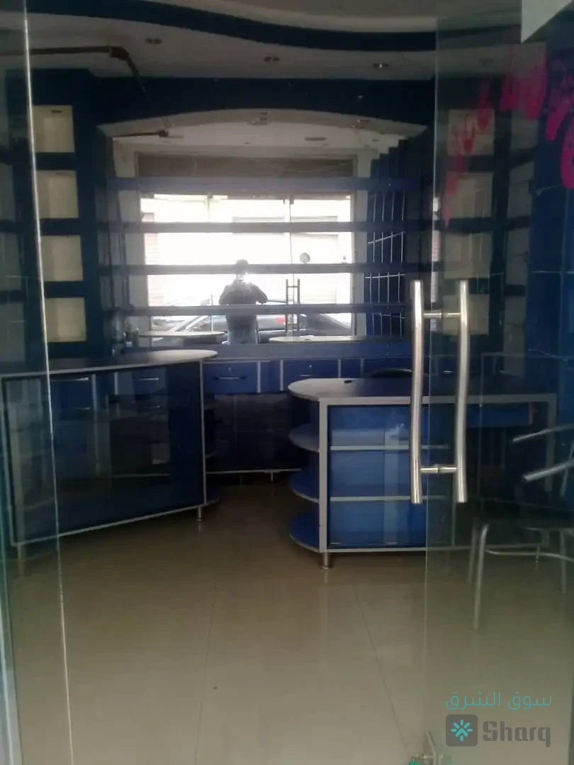 محل للبيع — 4