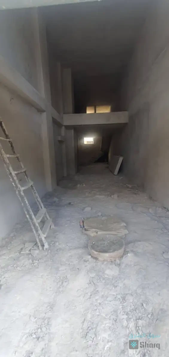 محل للبيع — 2