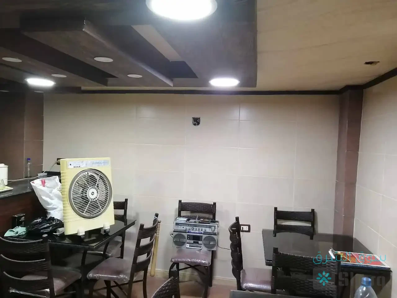 محل للبيع — 2